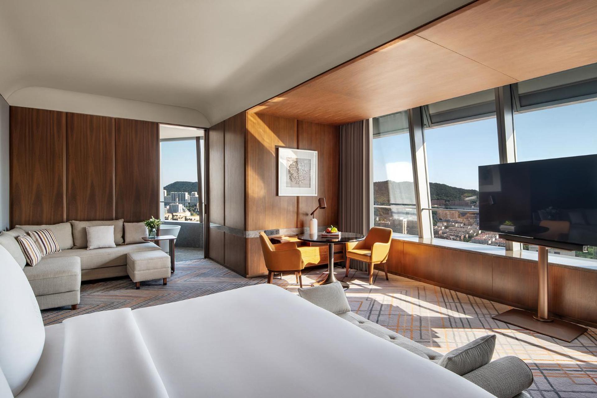 Four Seasons Hotel דאליין מראה חיצוני תמונה